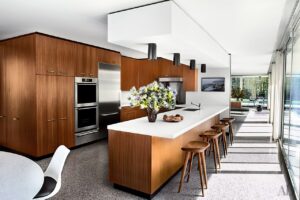 kitchen-with-stove-oven-microwave Large