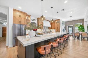 Complete Kitchen Remodel in Houston: Custom Cabinets and Open-Concept Living  